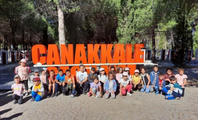 Cumhuriyet İlkokulu öğrencileri Çanakkale’yi gezdi