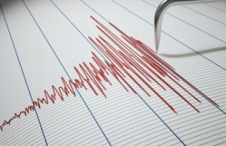 Akdeniz'de Kıbrıs açıklarında korkutan deprem!