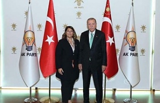 AK Parti Aydın İl Kadın Kolları’nın yeni başkanı...