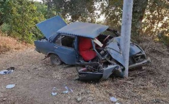 Çaldıkları araçla İzmir'de kaza yapan 15 yaşındaki iki çocuk ağır yaralandı