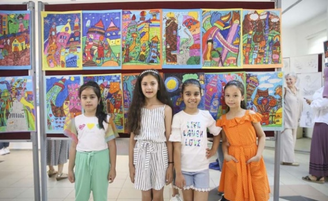 Aydın Büyükşehir Belediyesi Kültür Merkezleri Kursiyerleri Resim Sergisi Açtı