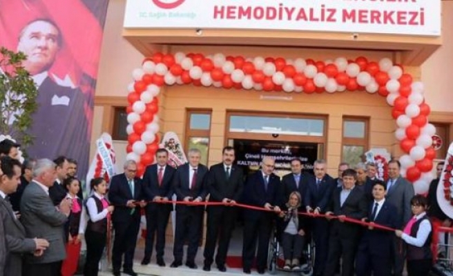 Hemodiyaliz Merkezi ve Sosyal Hizmet Merkezi Açıldı