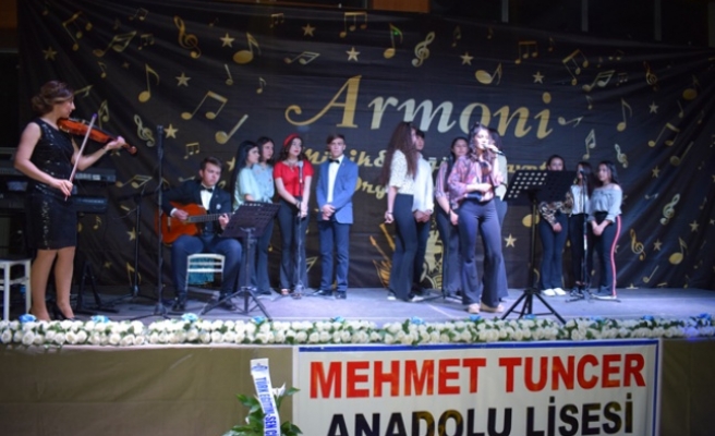Mehmet Tuncer Anadolu Lisesi’nden, Modern Anadolu Gençlik Konseri
