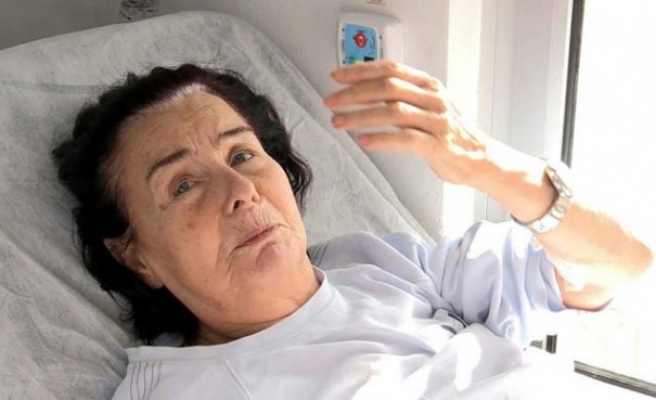 Usta oyuncu Fatma Girik 79 yaşında hayatını kaybetti