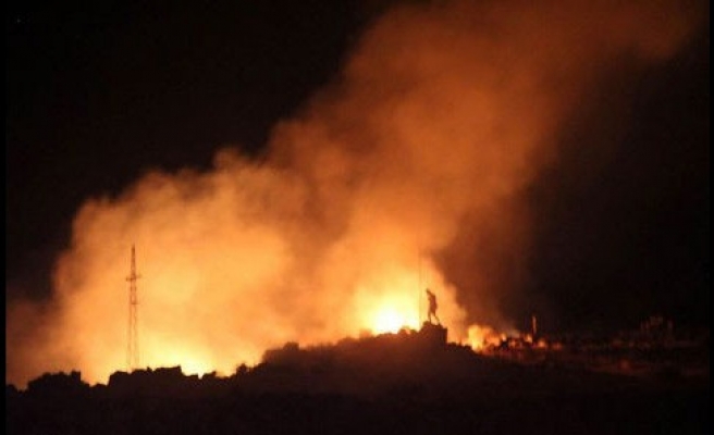 Afyon'daki patlamadan 25 eve ateş düştü