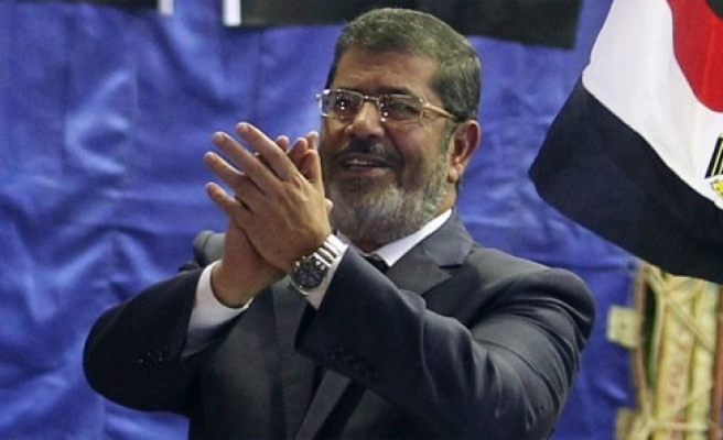 Muhaliflerden Mursi'ye ''bizi tanı'' çağrısı
