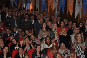 AK Parti, Aydın Milletvekilli Adaylarına tanıtım töreni düzenledi