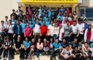 Anadolu İmam Hatip Lisesi Bahar Şenliği