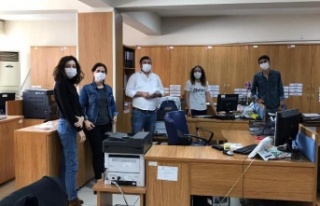 İş Adamı Çelik, Çine’de 20 Bin Adet Maske Dağıttı