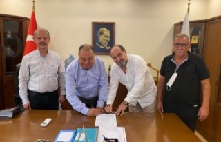 Belediye, Bardak Su Makinesi İçin Sözleşme İmzalandı