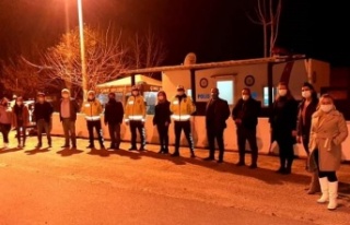 MHP Çine İlçe Teşkilatı, polis ekiplerini ikramda...