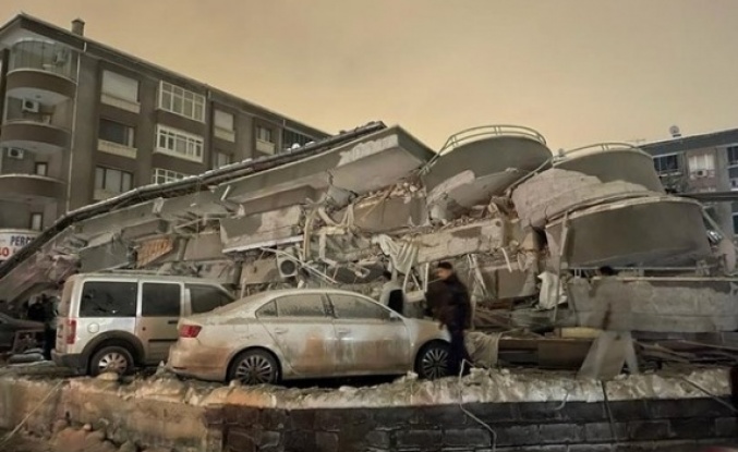 Kandilli Rasathanesi Müdürü Haluk Özener, "Artçı depremler yıllarca sürebilir"